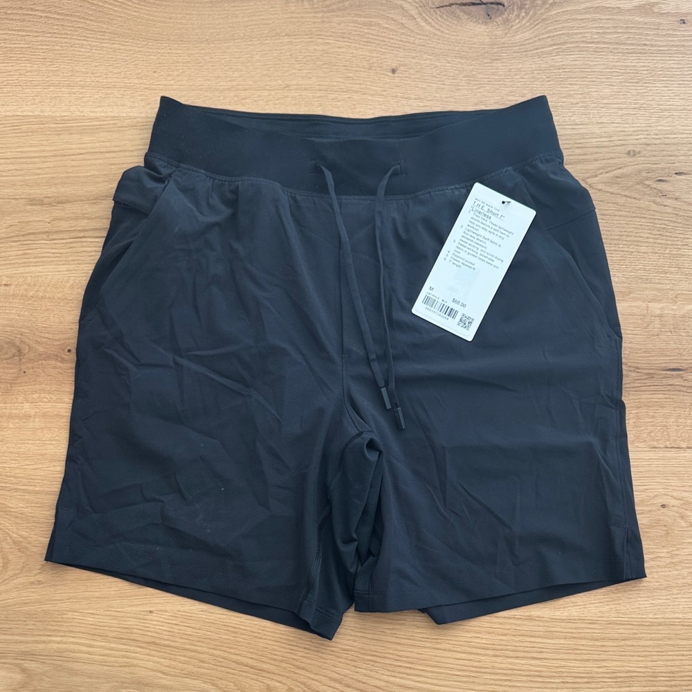 Lululemon T.H.E. Short 7” (Linerless) Black Medium